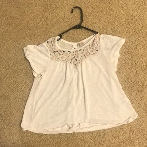 Cute lacy crop top
